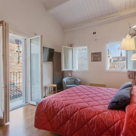 Malagigi ベッド・アンド・ブレックファスト