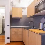 Malagigi לינה וארוחת בוקר 4*