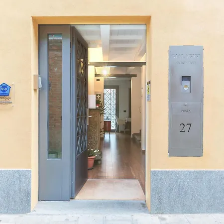 Bed and breakfast Malagigi 4*