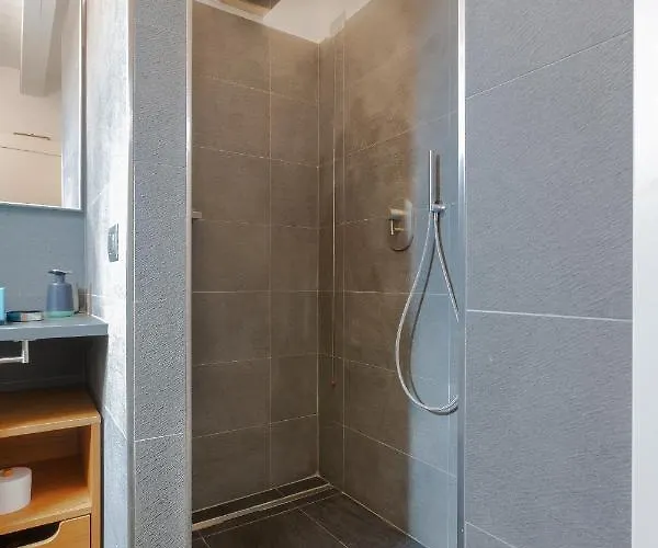 Malagigi Bed & Breakfast