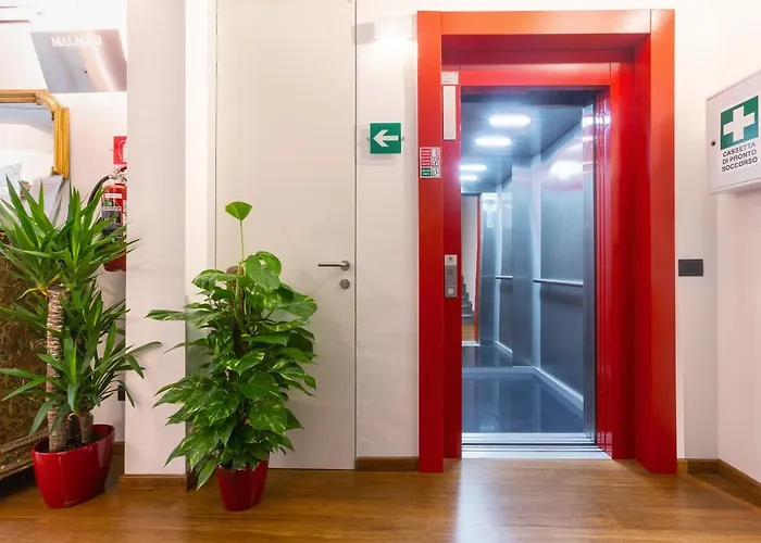 Malagigi فندق مبيت وإفطار فيرّارا