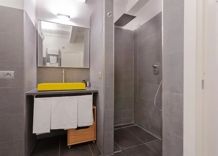 Alojamento de Acomodação e Pequeno-almoço Malagigi Ferrara